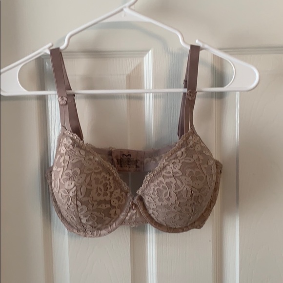 EUC Maidenform sz 34D - Picture 1 of 4